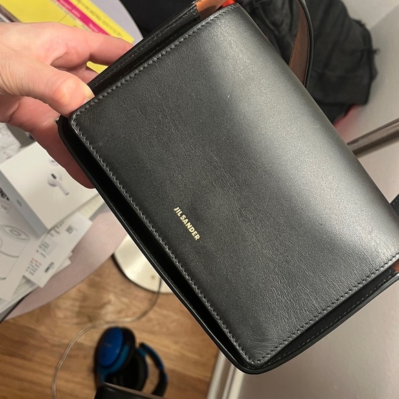 Jil Sander All Day Flap Bag Black Calfskin gold hardware. Rare. - Picture 9 of 14